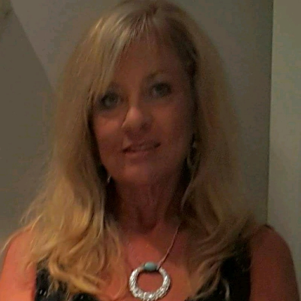 Meet your Posher, Linda
